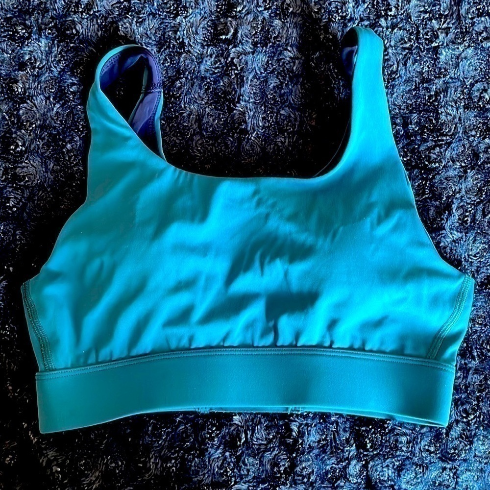 Outdoor Voices Teal Sports Bra (Size XS)​​​​​​​​​​​​​​​​​​​​​​​